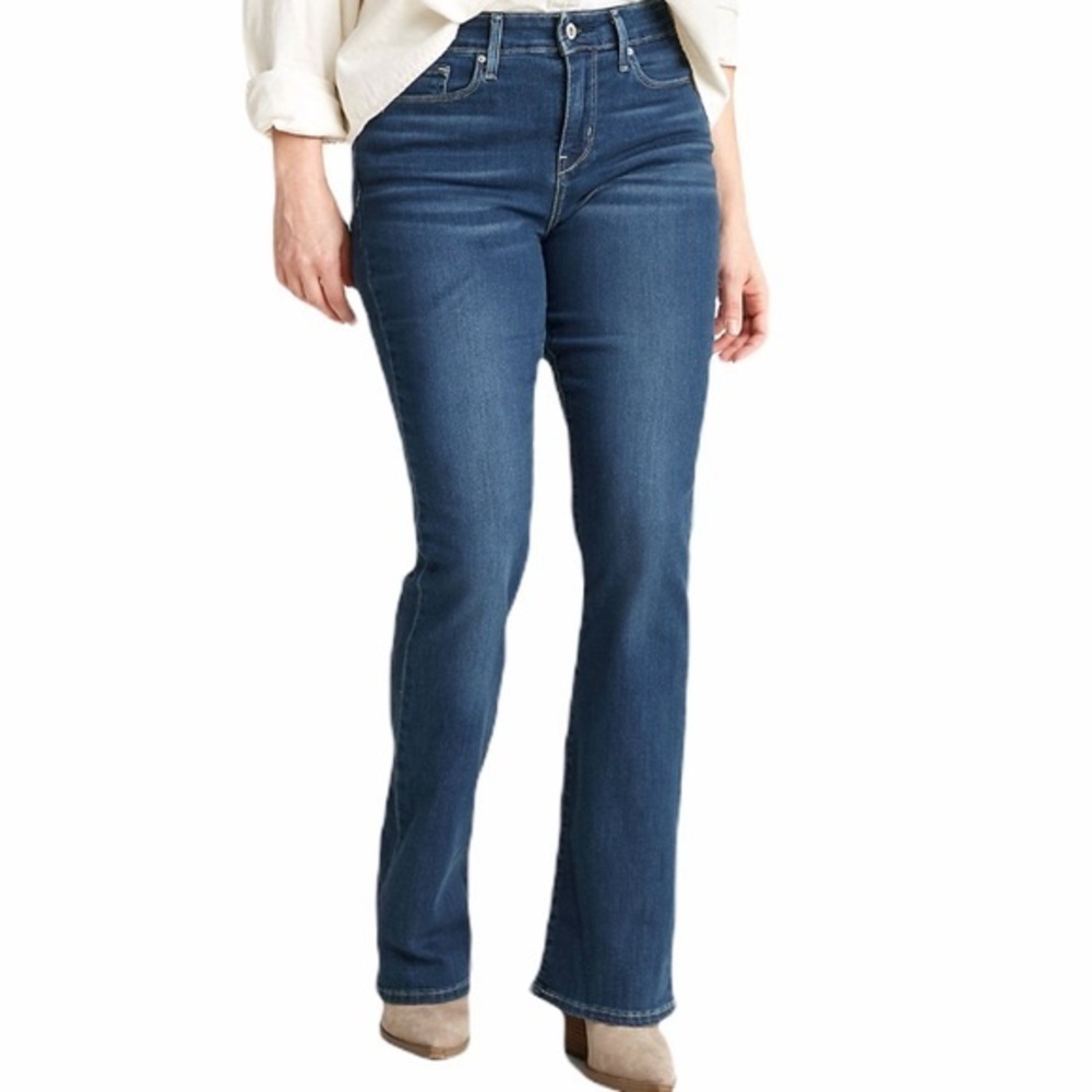 Levi’s 22 dark blue Simply Stretch boot cut jeans
